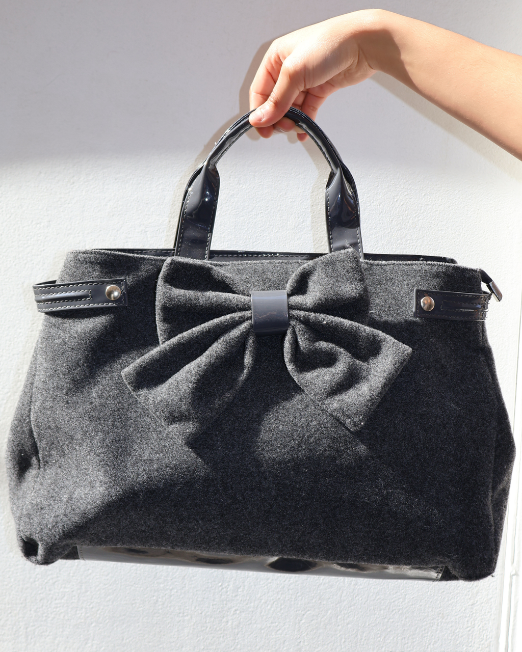 WOOL BOW BAG