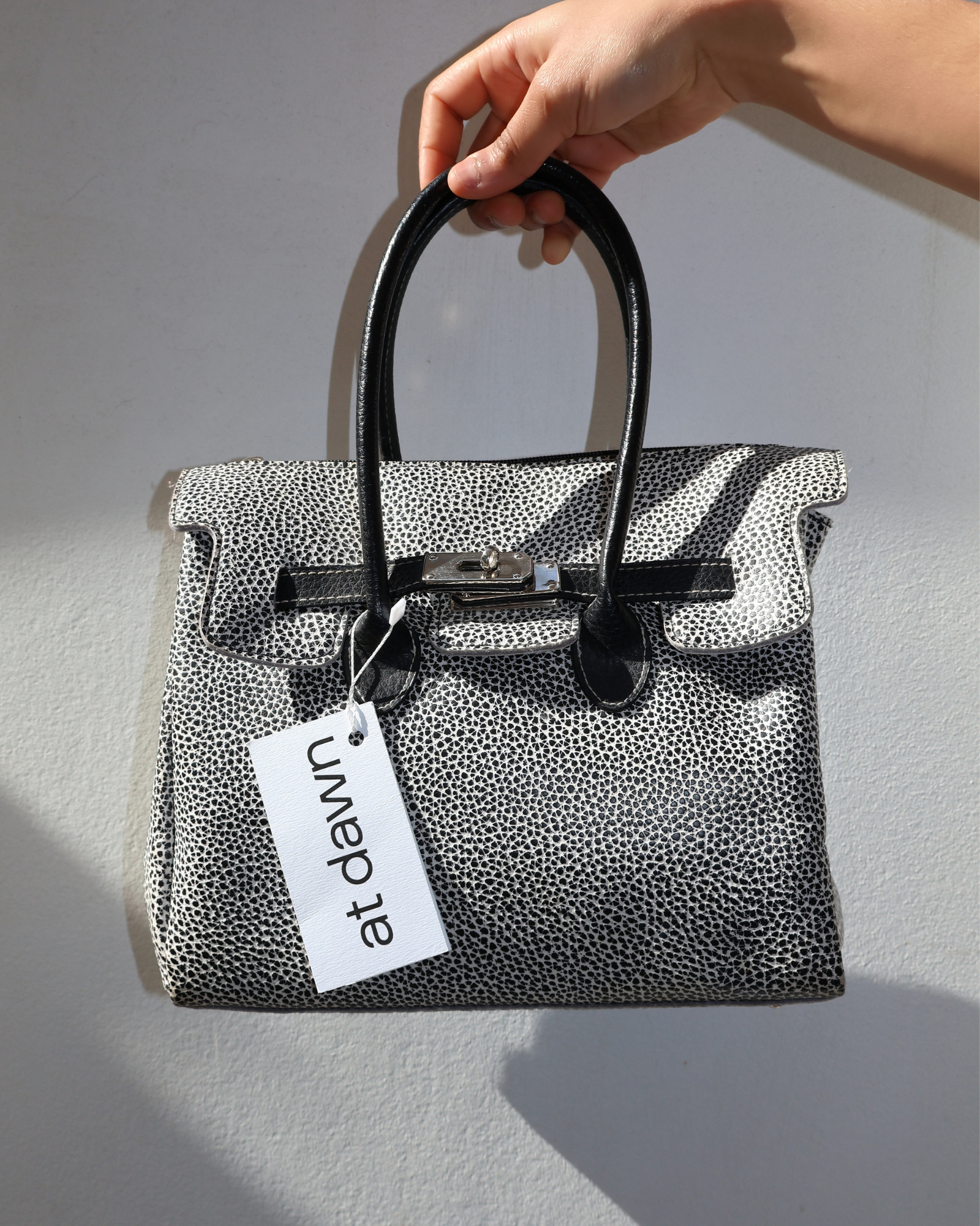 MINI FIRKIN BLACK WHITE BAG