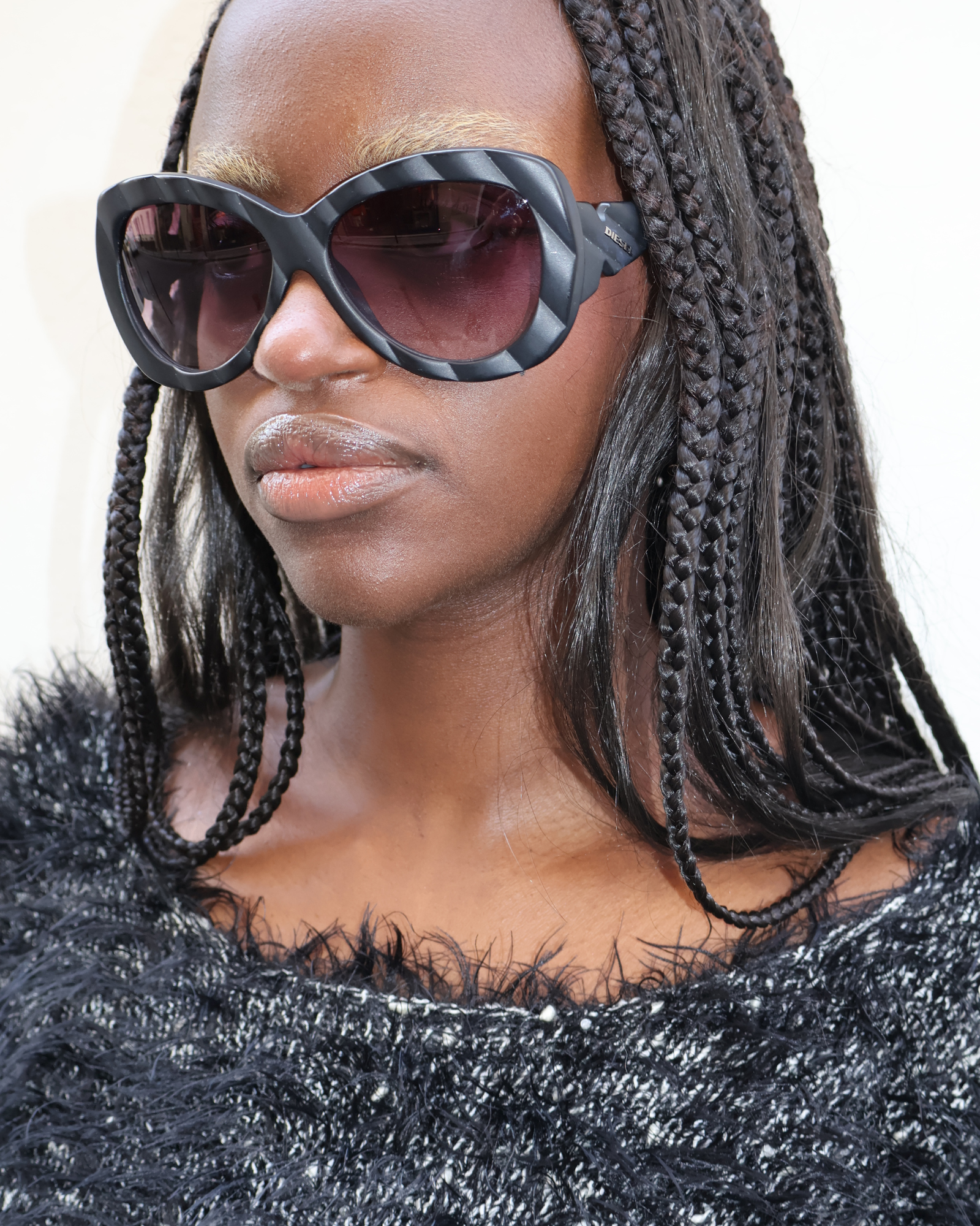 CAT-EYE CHUNKY SUNGLASSES