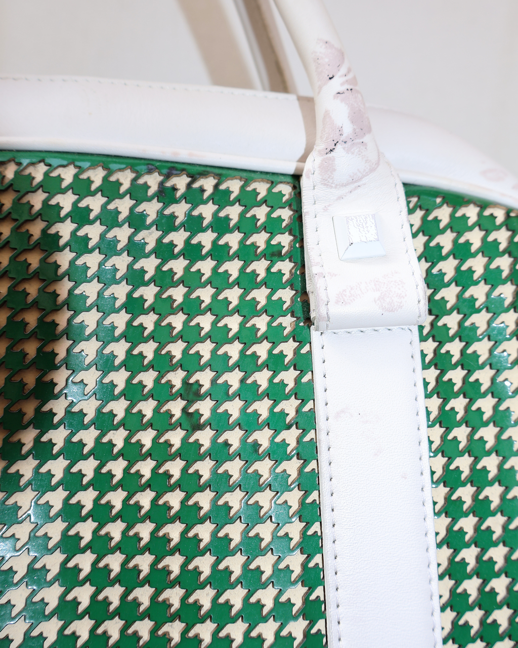 GREEN BOWLING BAG