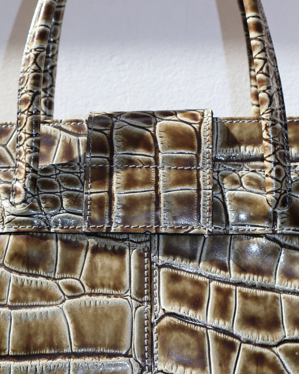 OLIVE CROCO FIRKIN BAG