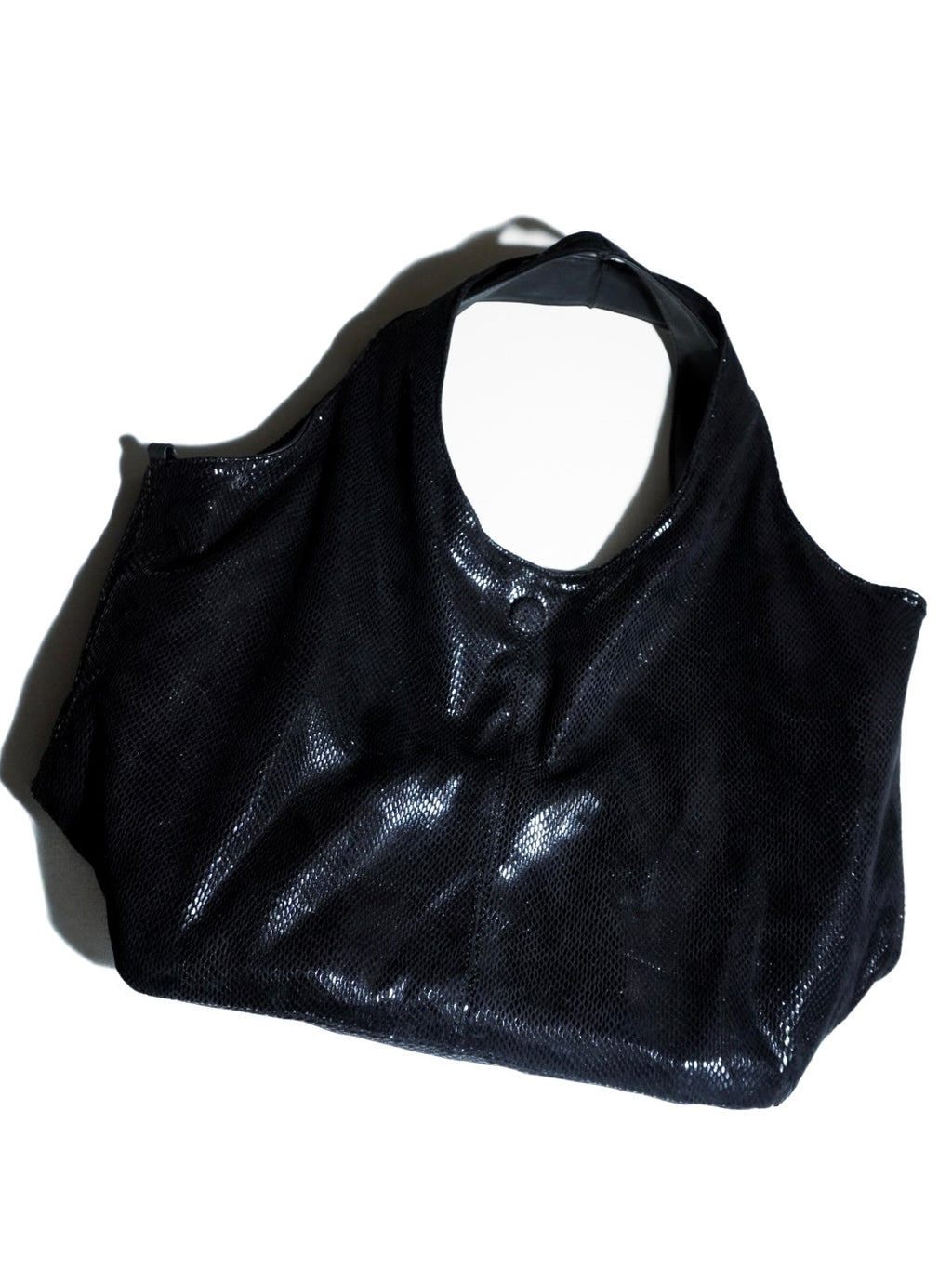SHINY BLACK BAG