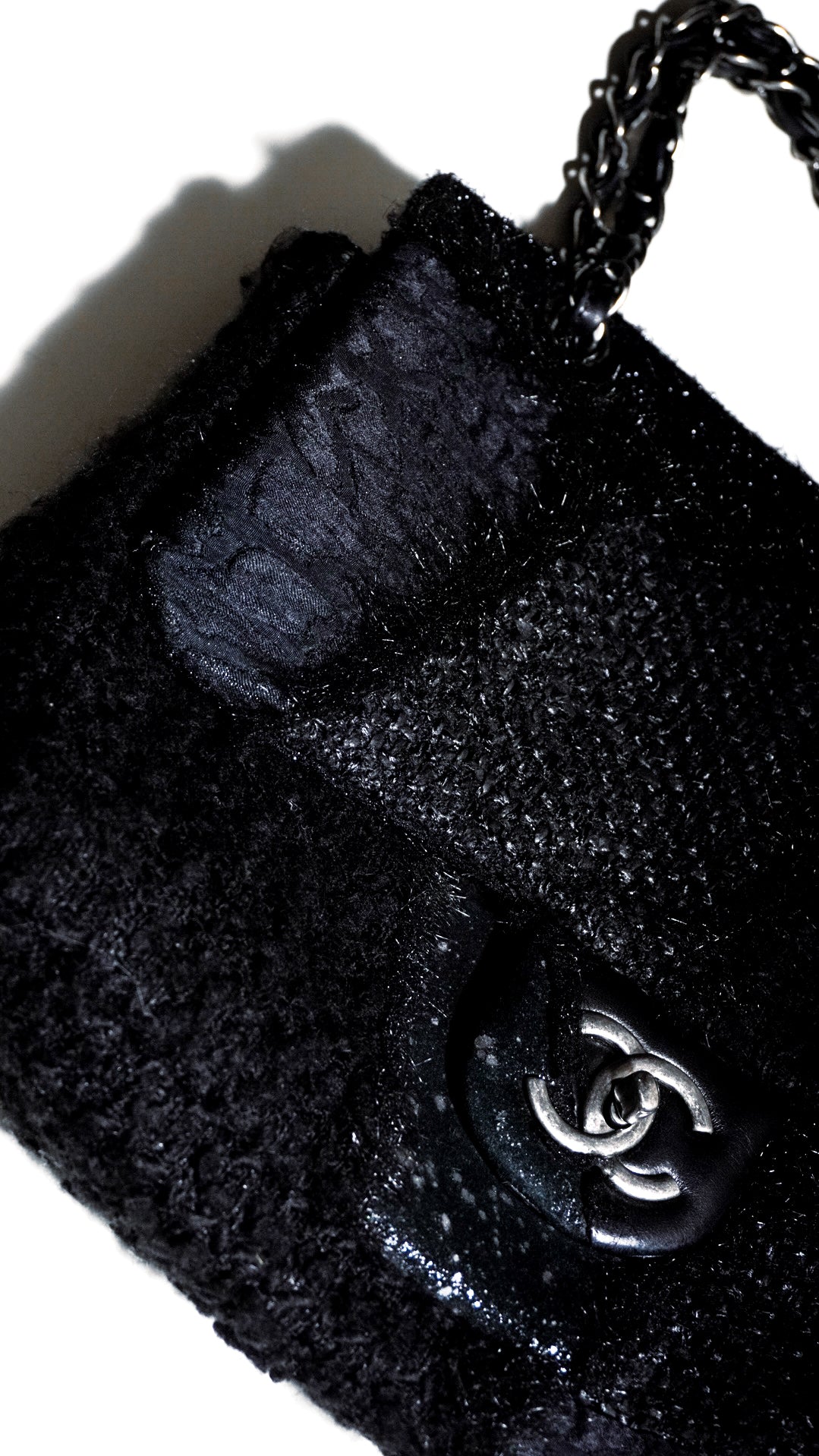 CLASSIC TWEED HANDBAG