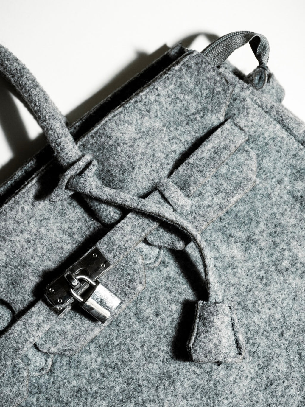 GREY MEDIUM FURKIN