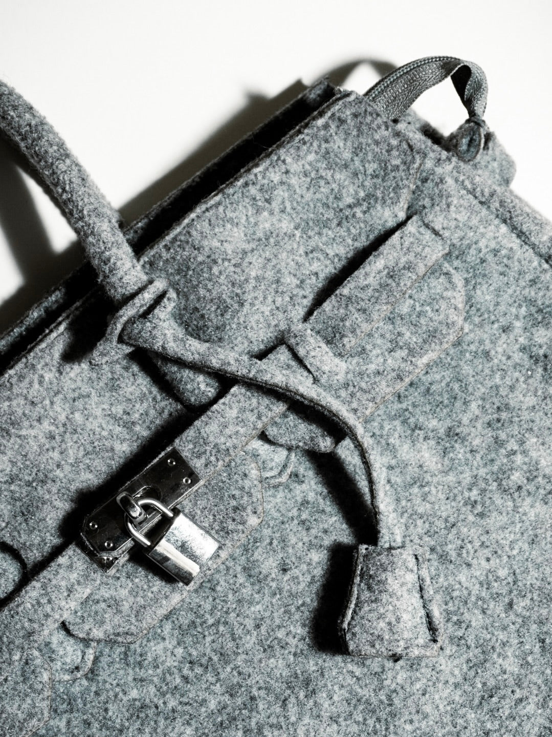 GREY MEDIUM FURKIN