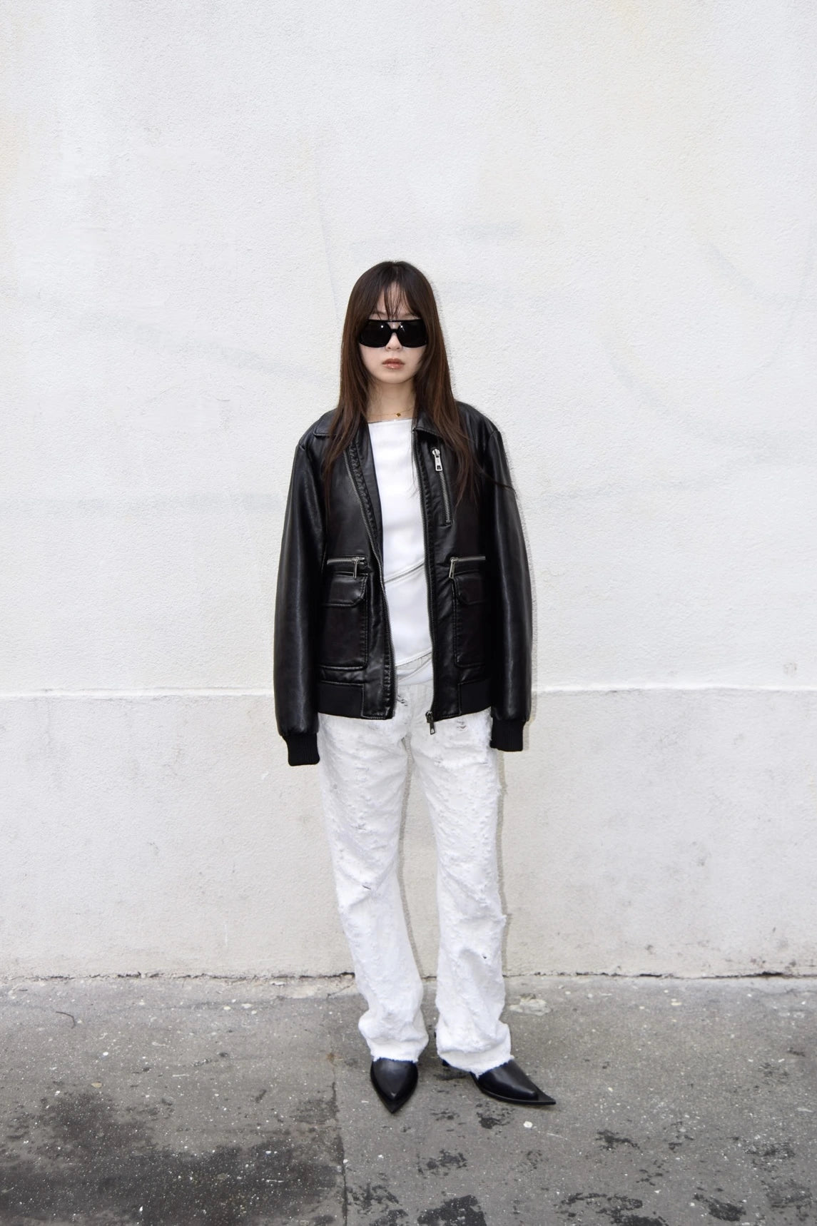 BLACK LEATHER JACKET