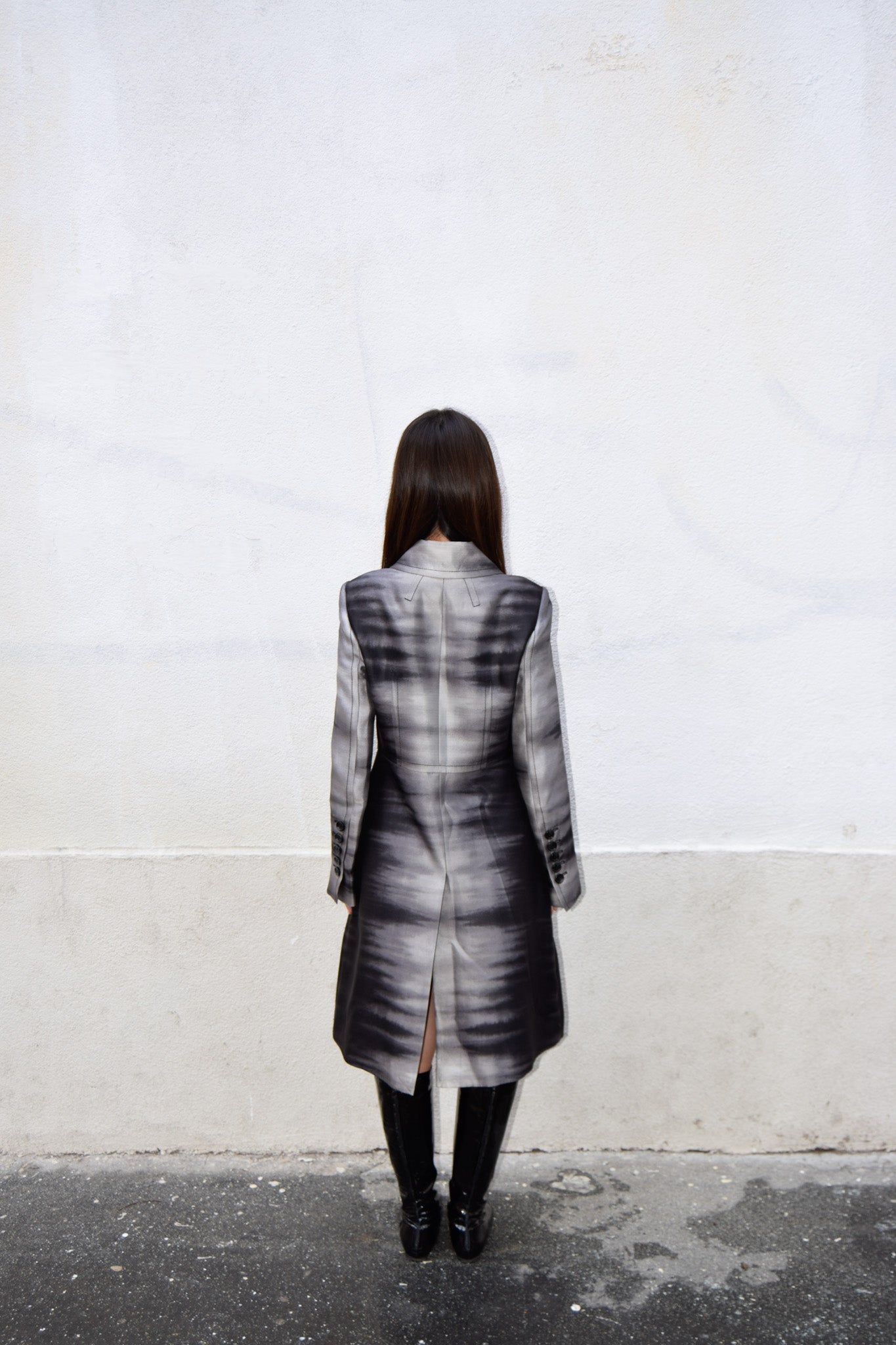 PRINTED GREY COAT