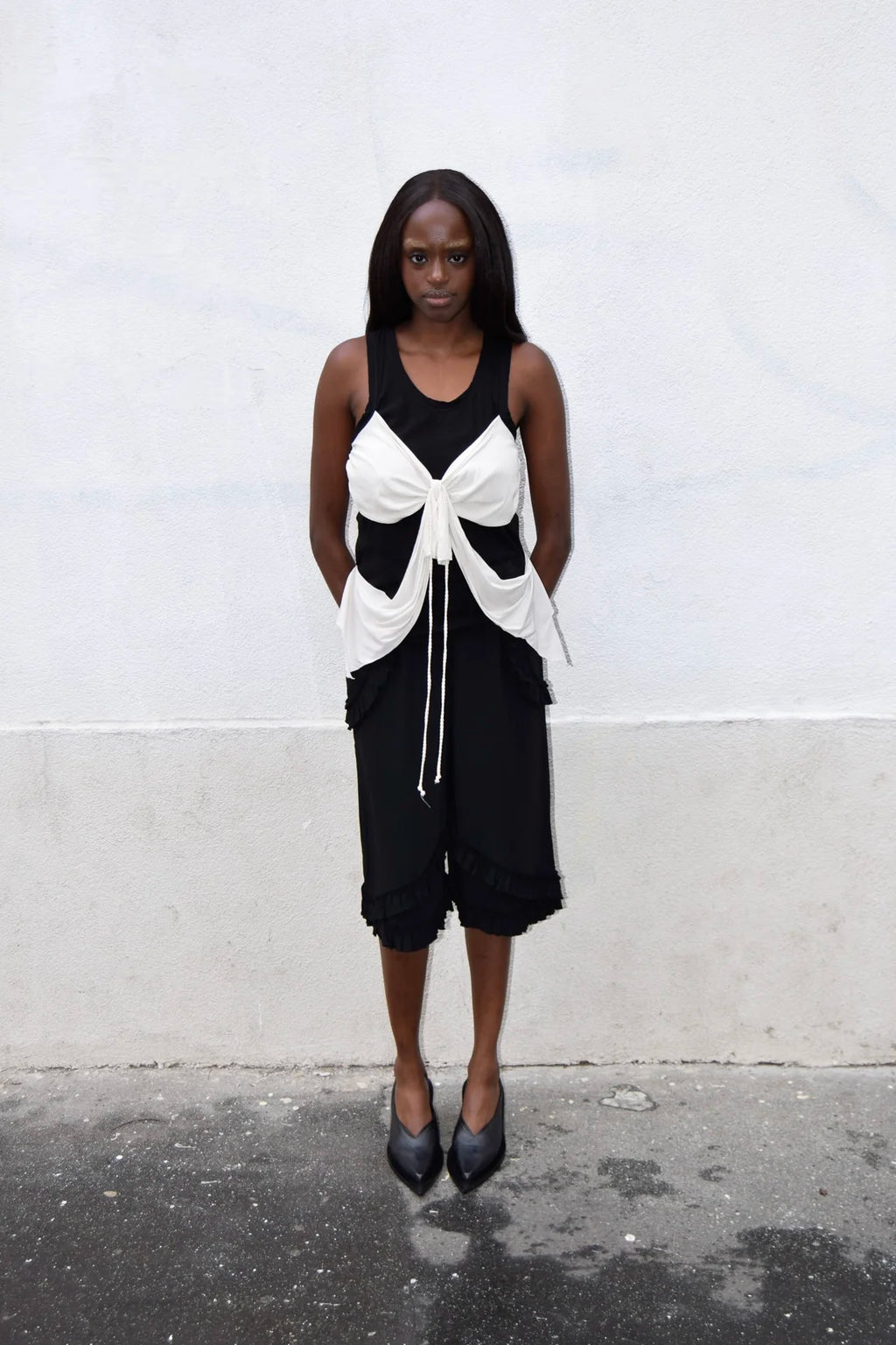 KNOT BLACK & WHITE TOP