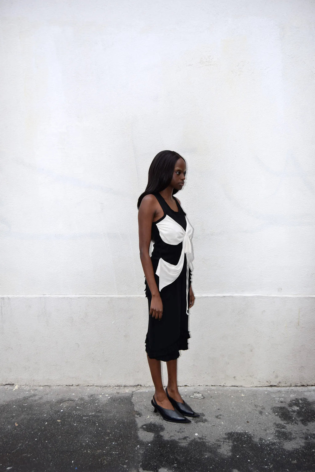 KNOT BLACK & WHITE TOP