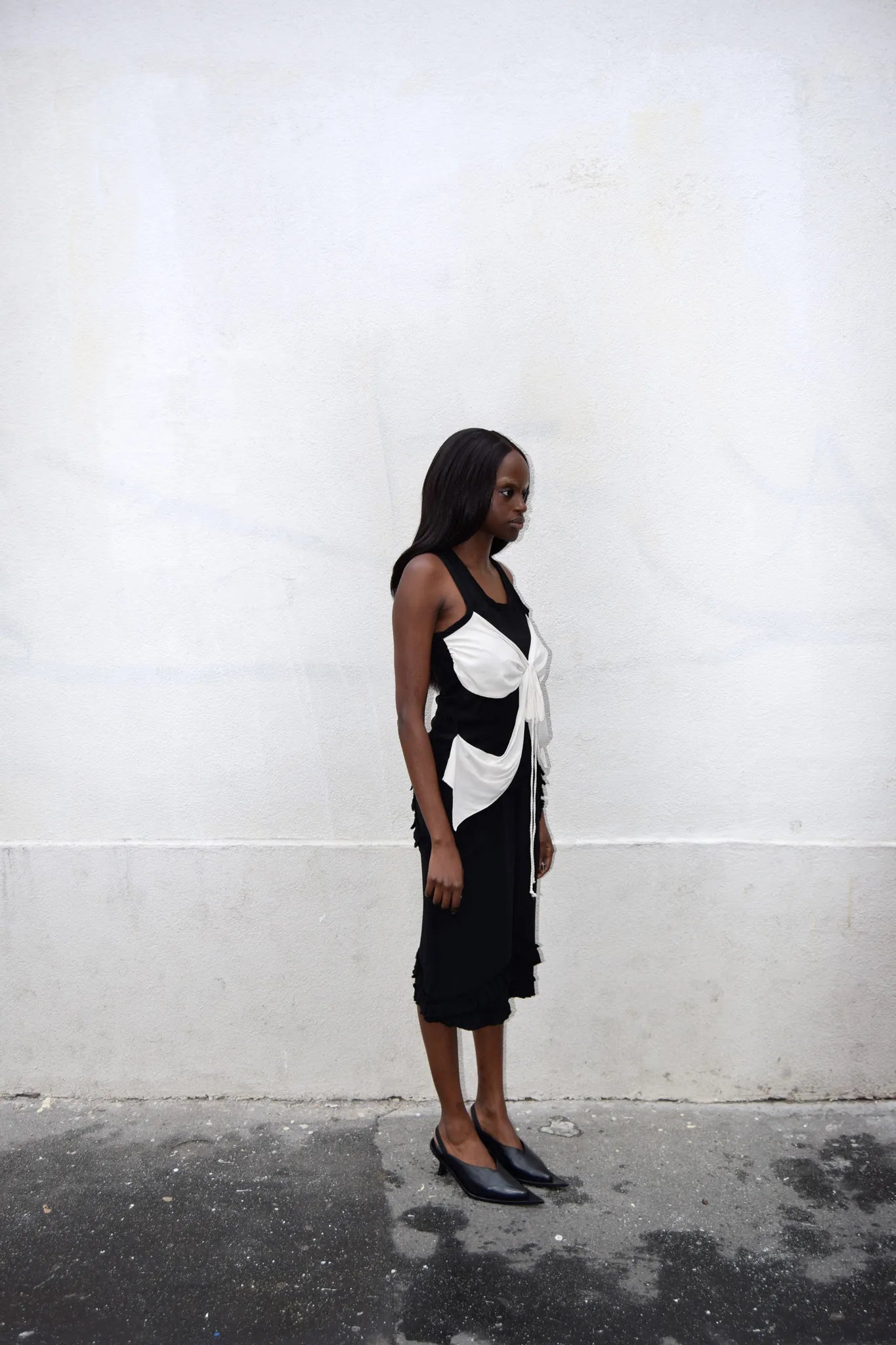 KNOT BLACK & WHITE TOP