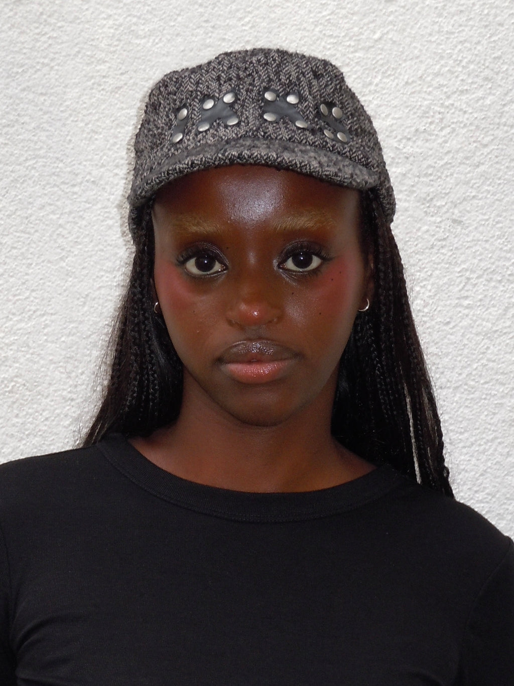 GREY WOOL TWEED STUDDED CAP