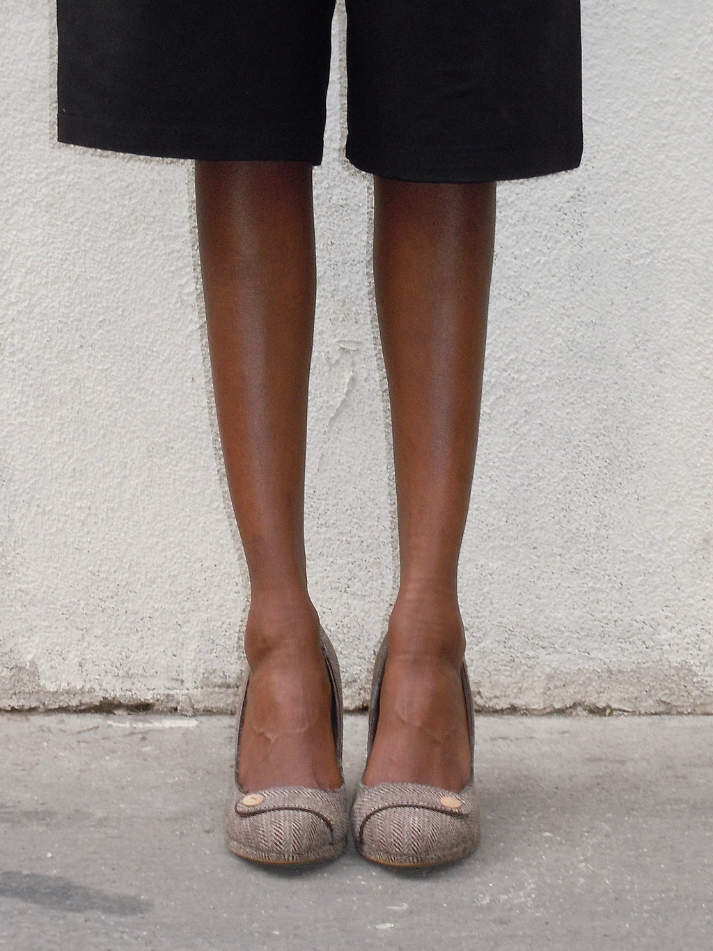 BROWN BEIGE BELTED WEDGES HEELS