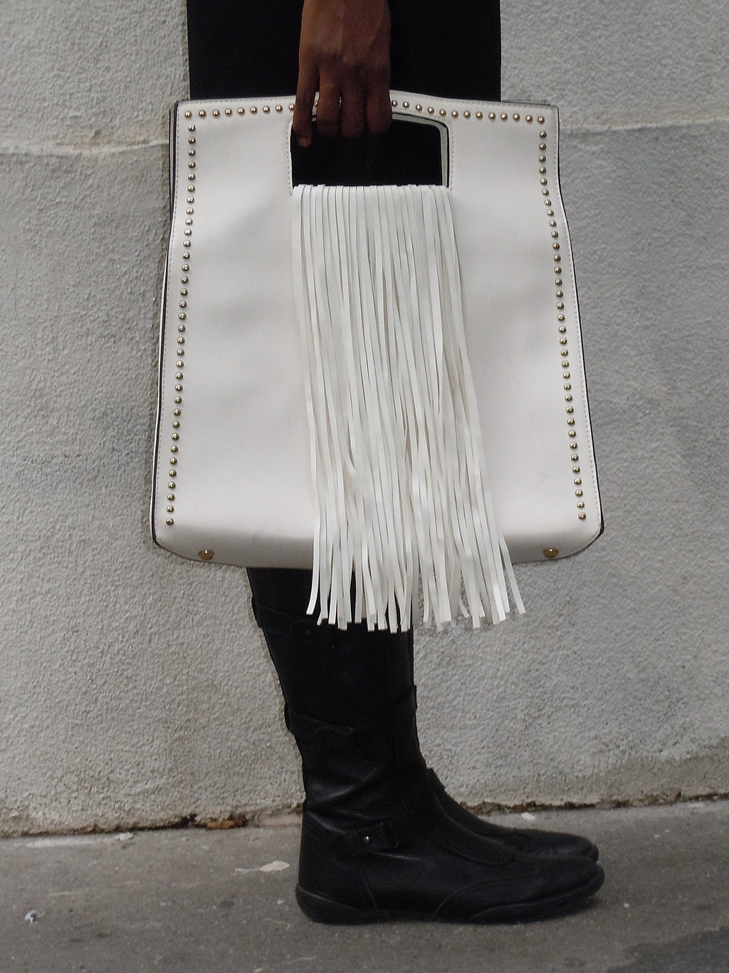 WHITE FRINGES STUDDED RECTANGULAR BAG