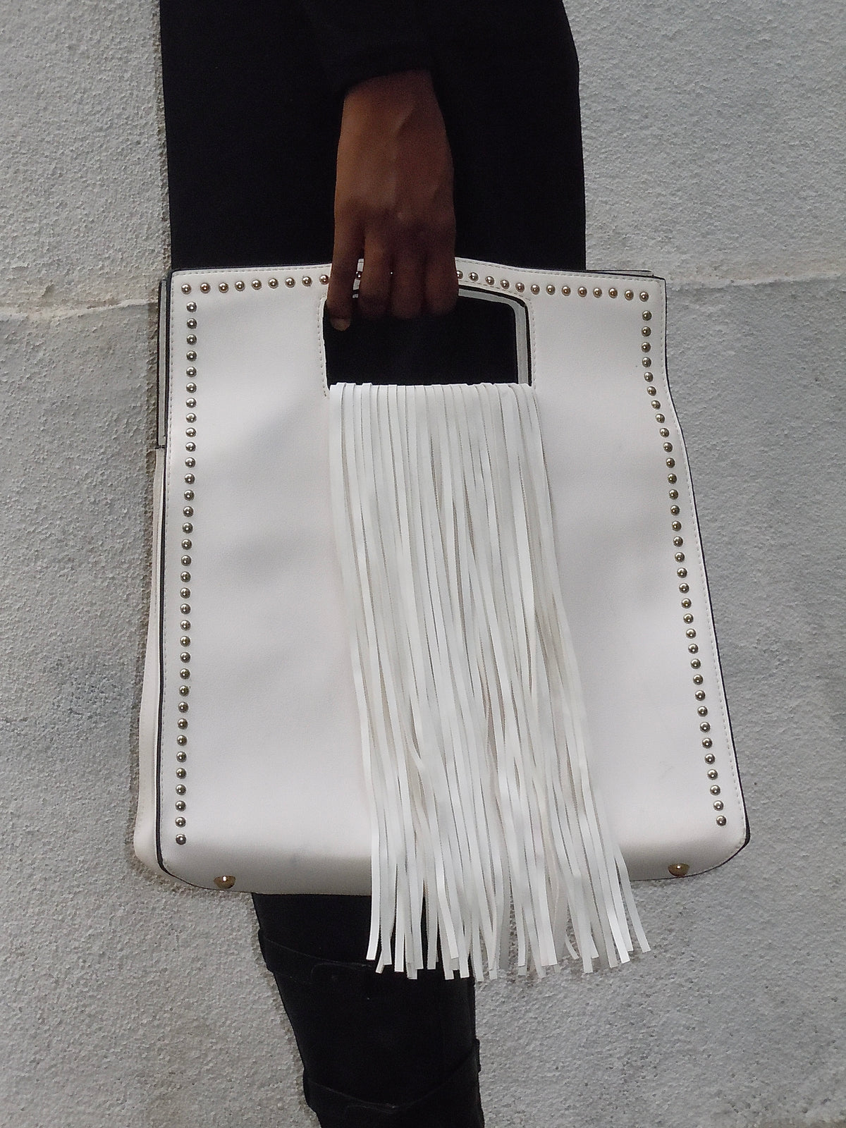 WHITE FRINGES STUDDED RECTANGULAR BAG