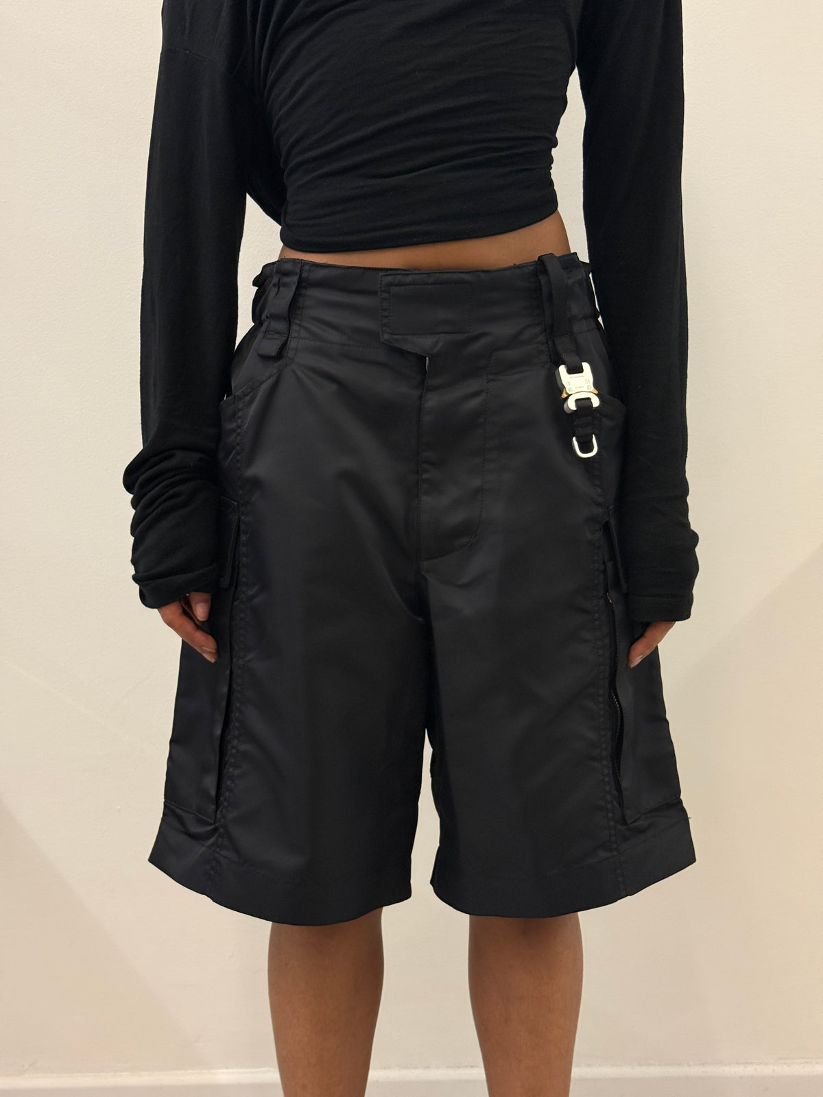 BLACK NYLON CARGO SHORTS
