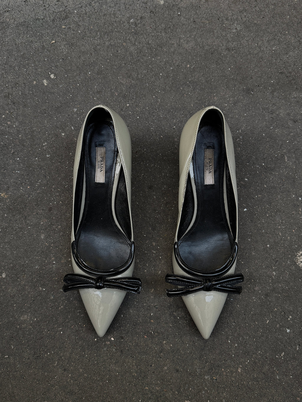 KITTEN KNOTTED HEELS