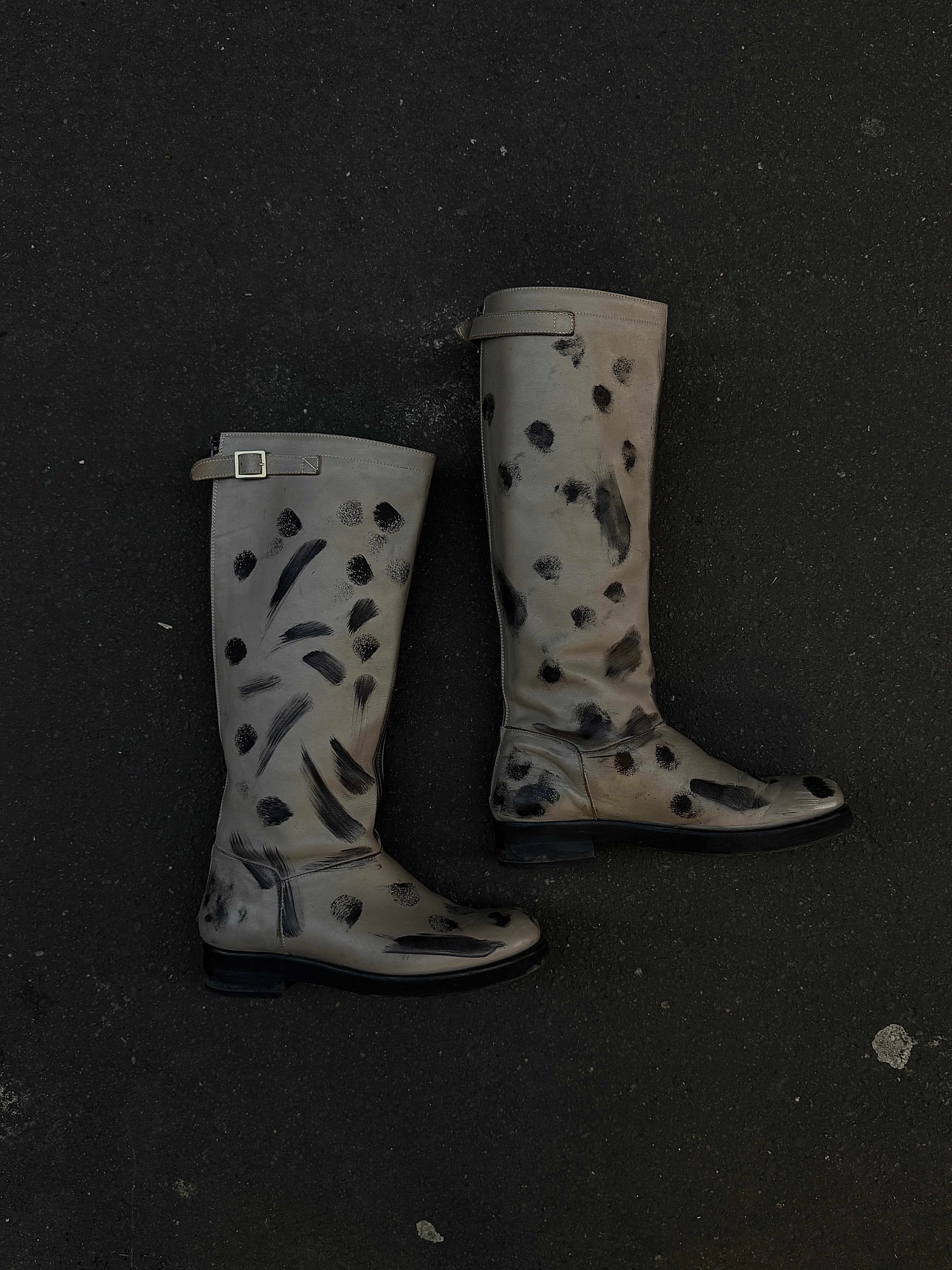 PAINTED TAUPE HIGH BOOTS