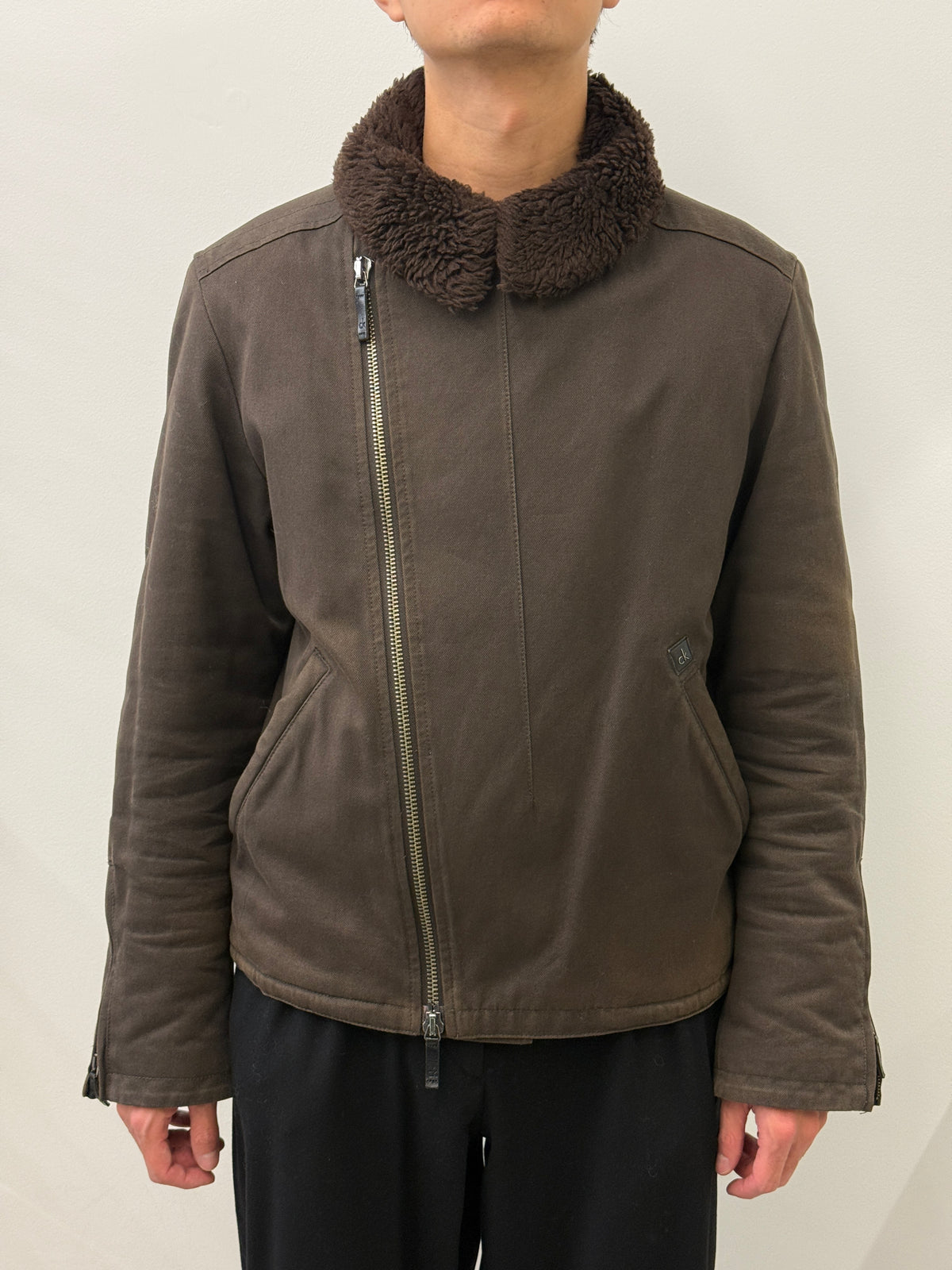 BROWN ASYMMETRIC ZIP SHEARLING COLLAR JACKET