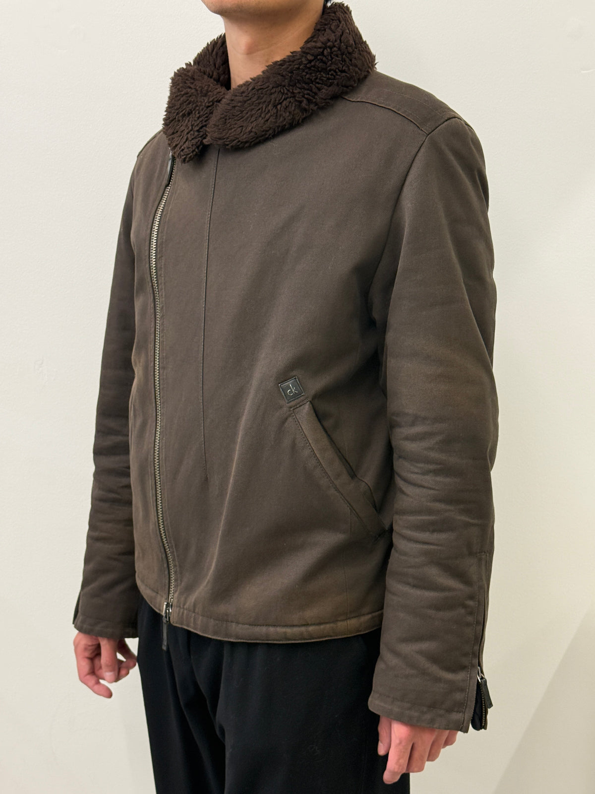 BROWN ASYMMETRIC ZIP SHEARLING COLLAR JACKET
