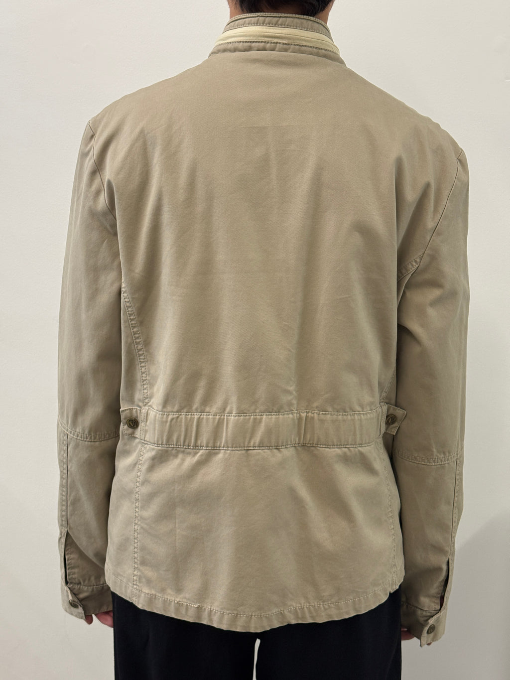 BEIGE MULTI-POCKETS ZIPPER JACKET