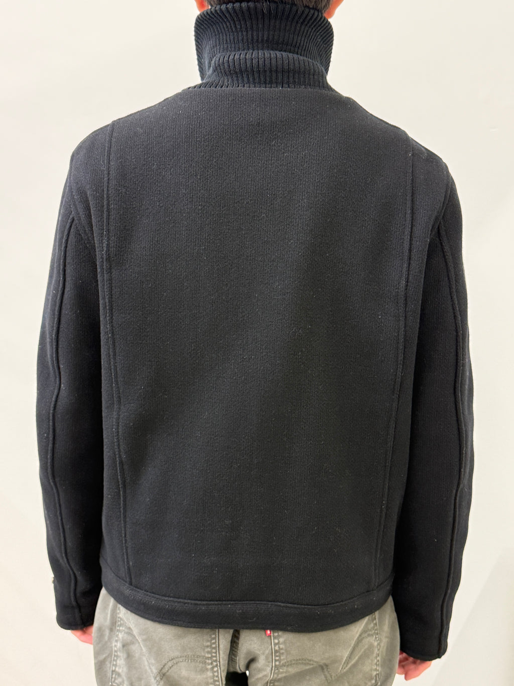 BLACK HIGH-COLLAR WOOL ZIP JACKET