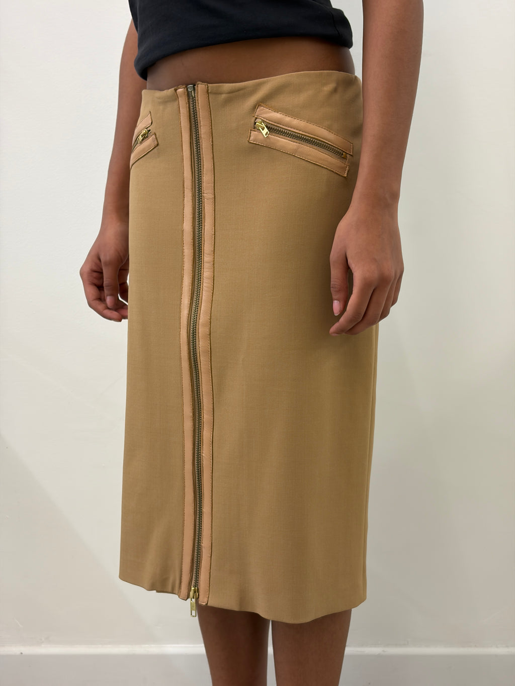 CAMEL FRONT ZIP LEATHER POCKET PENCIL SKIRT