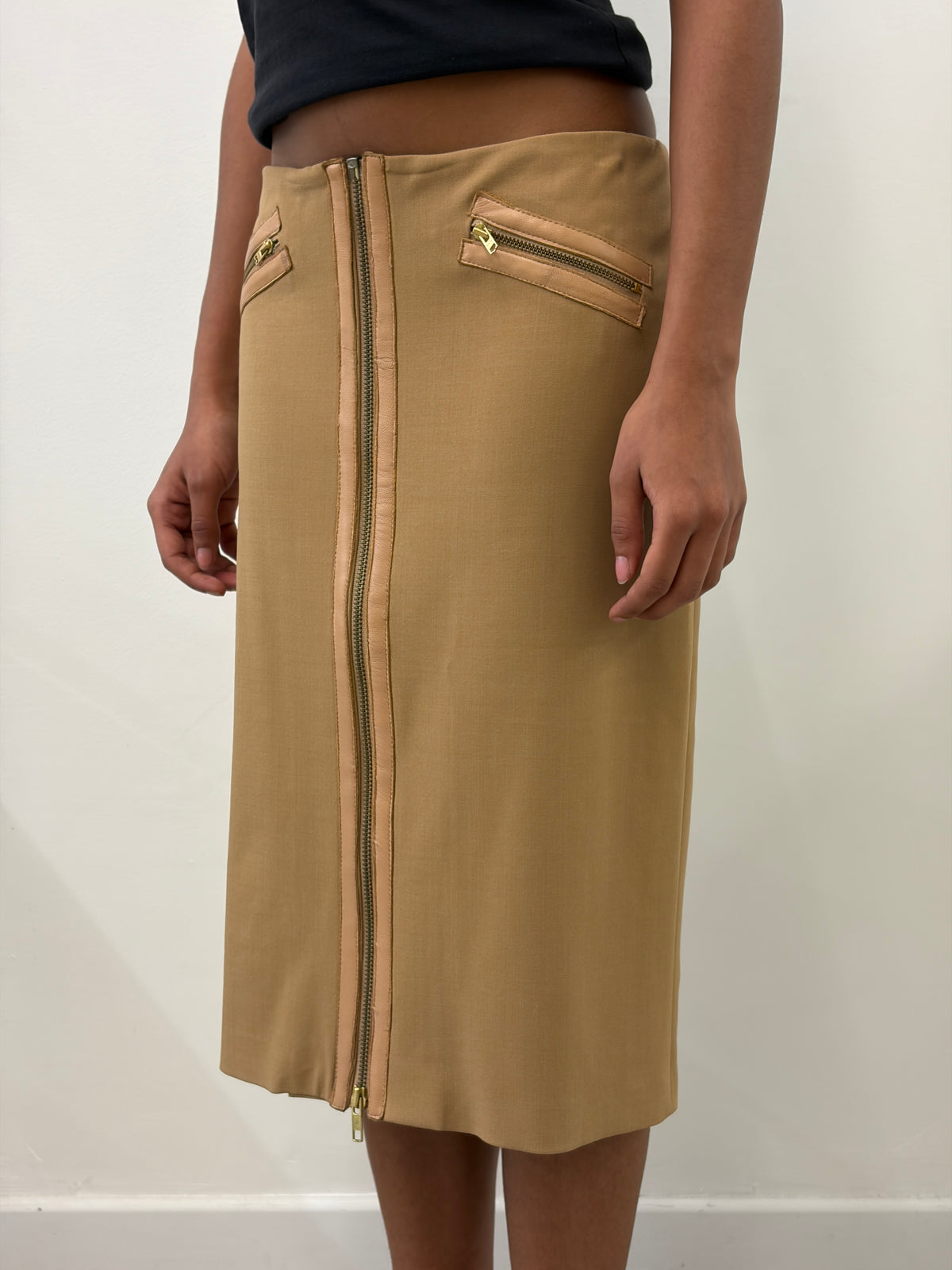 CAMEL FRONT ZIP LEATHER POCKET PENCIL SKIRT
