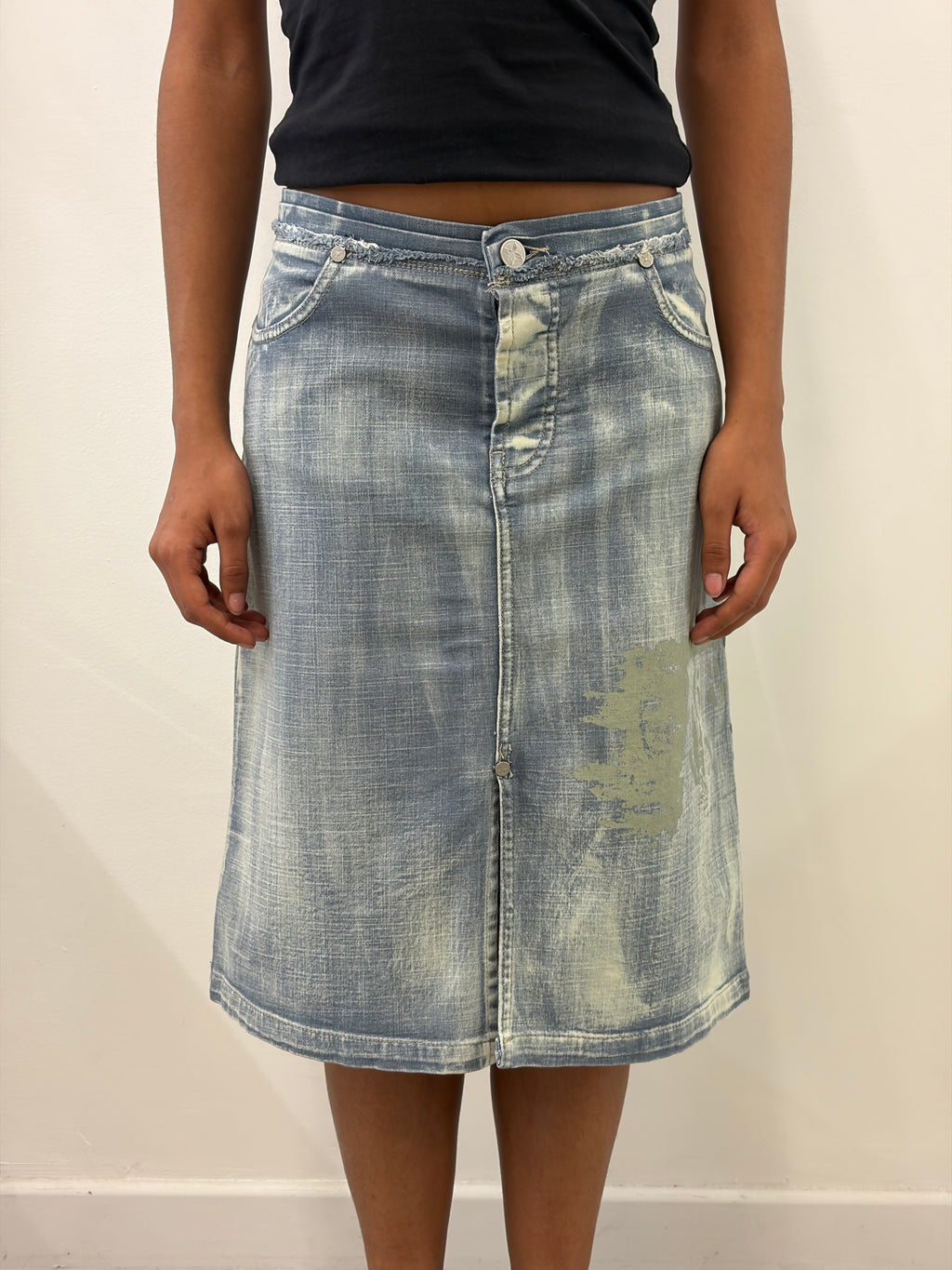 FADED BLUE BLEACHED DENIM EFFECT SKIRT
