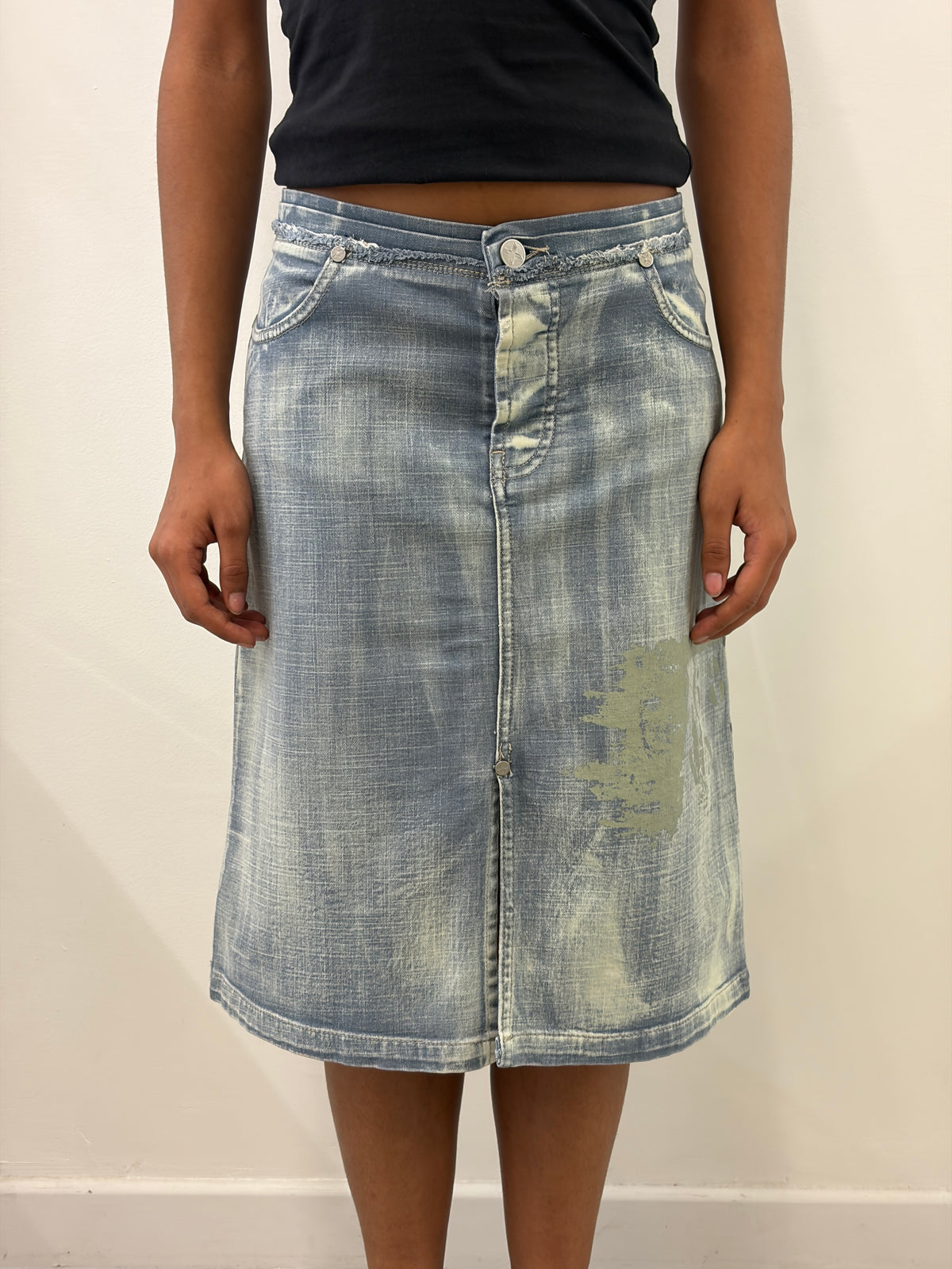 FADED BLUE BLEACHED DENIM EFFECT SKIRT